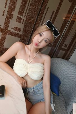 Le doux sourire de « Xuan Xuan’er » est si charmant et extrêmement séduisant. Régalez-vous d’elle (10P)