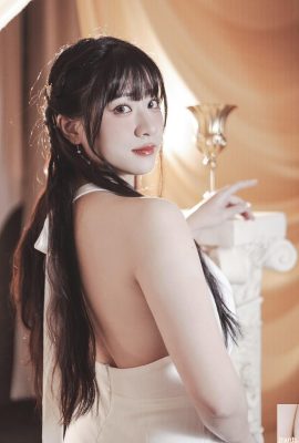 « Qiuqiu MiKa » est douce et sexy et ne peut être vue sans elle (10P)