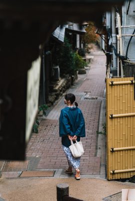 (けんけん) Les charmants yeux électriques sont pleins de tentation et vous tomberez amoureux au premier coup d’œil (38P)