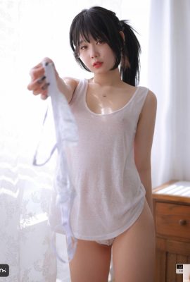 Label de l’album du modèle Zia beauté sexy (35P)