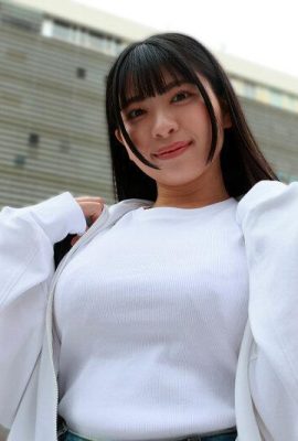 Anna Hanayagi : Fille de la campagne aux gros seins naturels visitant Tokyo sans soutien-gorge ~ Anna-chan (bonnet G 97 cm) Anna Hanayagi (21P)