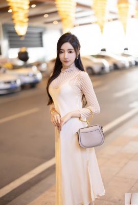 Wang Xinyao – bas blancs (120P)