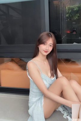 « Xu Yahan » a de grands yeux larmoyants qui peuvent se décharger et fasciner les gens (10P)