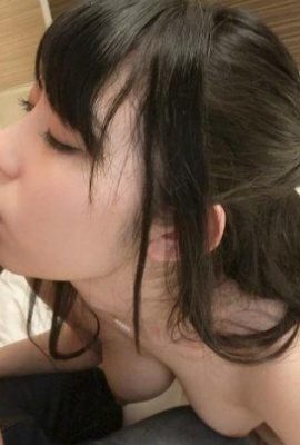 Femme aux gros seins, elle doit avoir un creampie dans la cuisine pour être satisfaite, alors prends soin d’en un (11P)