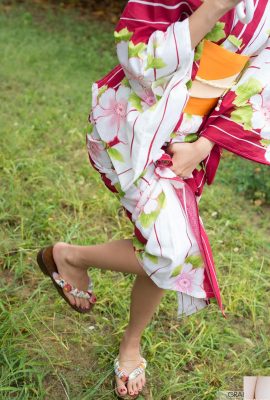 (Minato Riku) Les seins dodus débordent et la belle silhouette n’est plus cachée (30P)