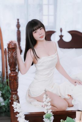 La jolie fille « Tiger Girl » a un visage super mignon et donne aux gens un plein sentiment d’amour (10P)